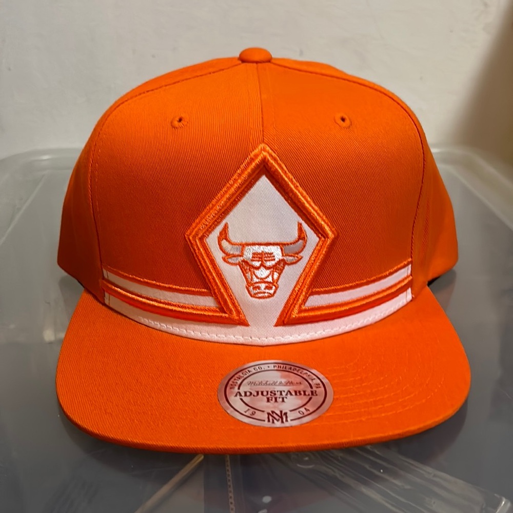 NWT Chicago Bulls NBA Basketball Team Men’s SnapBack